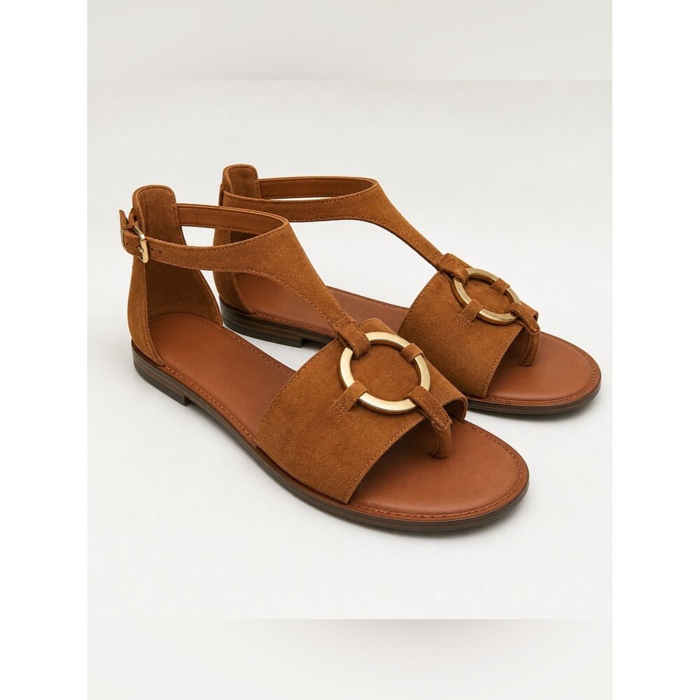 Sarto Women's Tan Suede T-Strap Sandals with Gold Ring Accent Sz 7.5 Preppy Chic